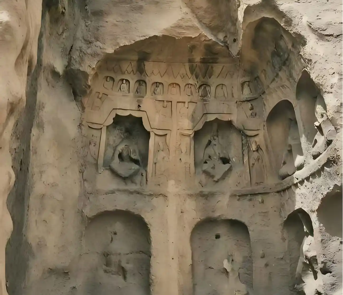 Западные пещеры в Китае