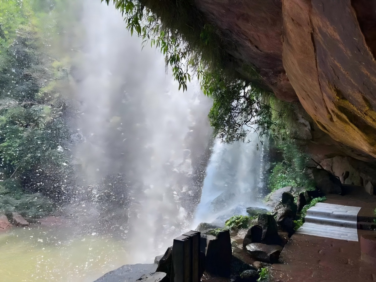 China, Guizhou, chishui, Danxia Relief valley at natural heritage of UNESCO