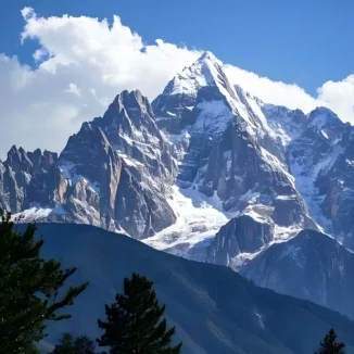 Montagne Enneigée Du Dragon De Jade