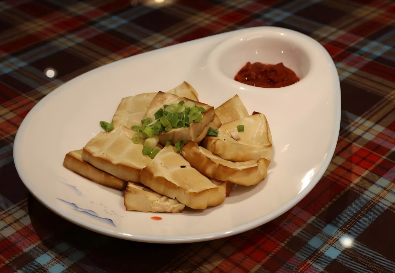 Three Confucian Sites