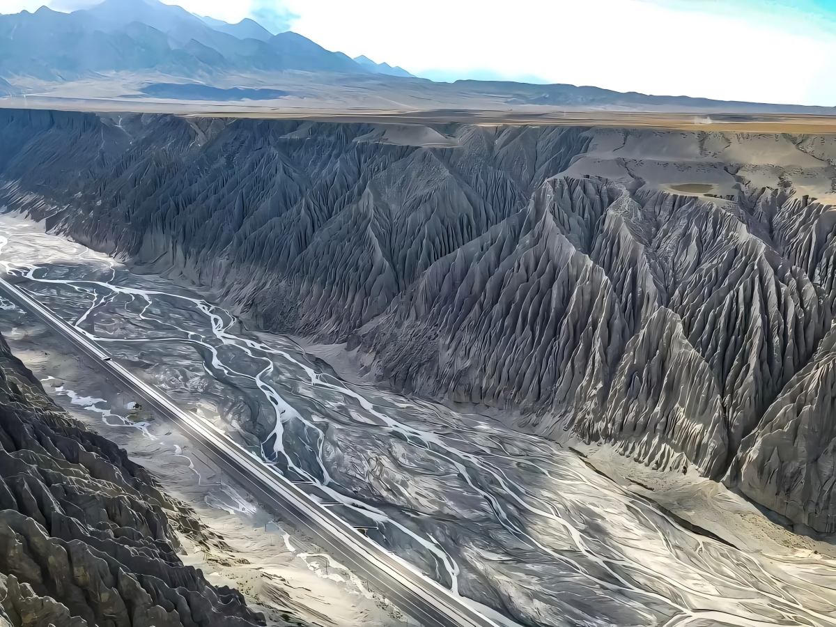 Xinjiang Duku Highway