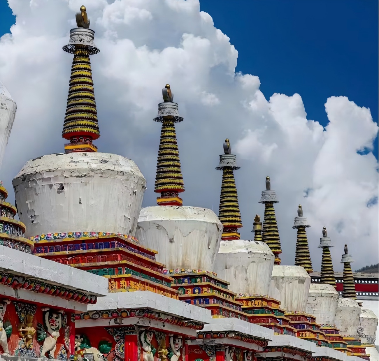 The Eight Stupas (Eight Pagodas)